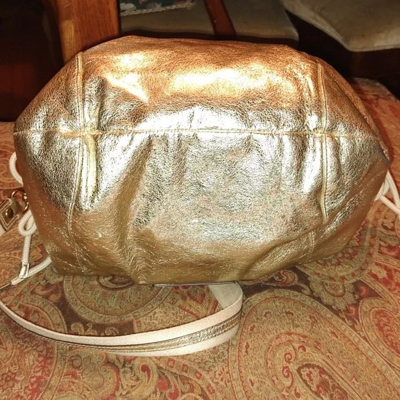 Coach Poppy Jazzy Rare gold Crossbody Bag 20384E Great Condition - Picture 8 of 16